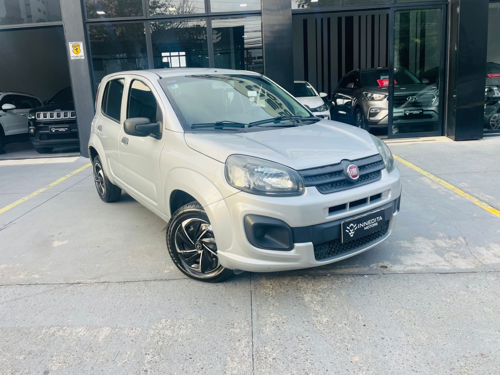 FIAT UNO EVO ATTRACTIVE 1.0 - ESTOQUE 01 - JUNDIAÍ - SP