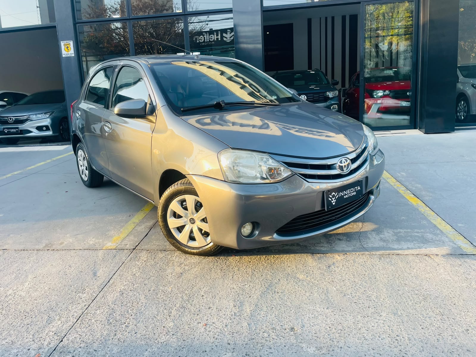 ETIOS 1.5 XS - ESTOQUE 01 - JUNDIAÍ - SP